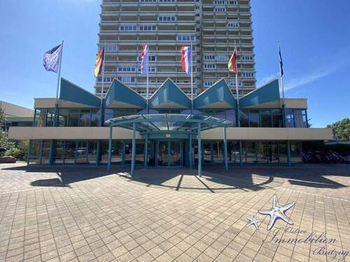 Gebäudeansicht - 1 Zimmer Etagenwohnung in Schönberg