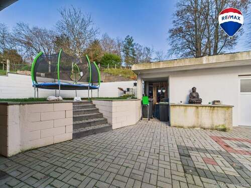 REMAX Immobilien DeLux Einfamilienhaus in Besseringen zu verkaufen - 