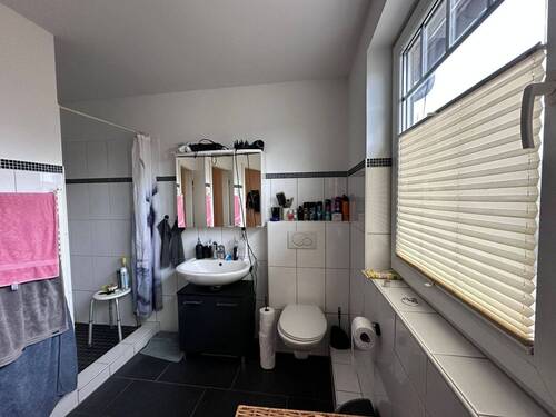 Vollbad - 3 Zimmer Etagenwohnung zur Miete in Uetersen