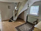 EG Diele - 5 Zimmer Einfamilienhaus in Reutlingen