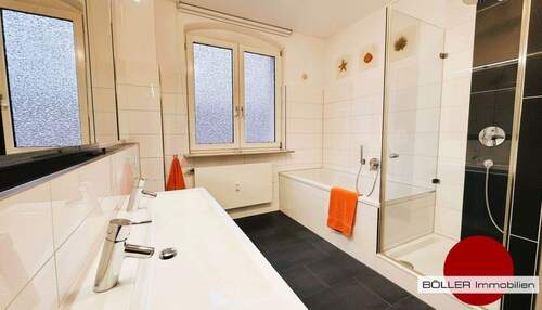 Badezimmer - Etagenwohnung mit 129,00 m&sup2; in Nürnberg zum Kaufen