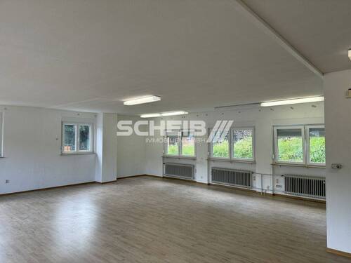 hell durch viele Fenster - Büro in Künzelsau