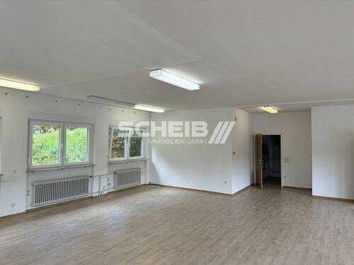 Beleuchtung vorhanden - Büro mit 130,00 m&sup2; in Künzelsau zur Miete