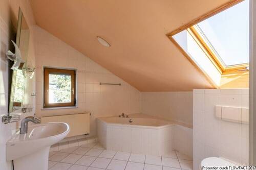 Bad im Obergeschoss - 