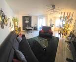Wohnraum - Gesamtüberblick - Attraktive 3-Zimmer-Wohnung mit Loggia & 2 Tiefgaragenstellplätzen in ruhiger Lage - ohne Makler