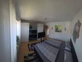 Schlafzimmer 1 - Etagenwohnung mit 78,30 m&sup2; in Bad Schussenried zum Kaufen