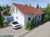 03 - Luftbild Hausansicht und - 5 Zimmer Einfamilienhaus zum Kaufen in Holzgerlingen