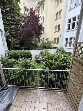 Balkon - Etagenwohnung mit 151,00 m&sup2; in Köln zur Miete