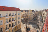 Woennichstr - Moderne Dachgeschosswohnung im Weitlingkiez