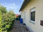 Zugang Haus - 4 Zimmer Reihenendhaus zum Kaufen in Holzheim