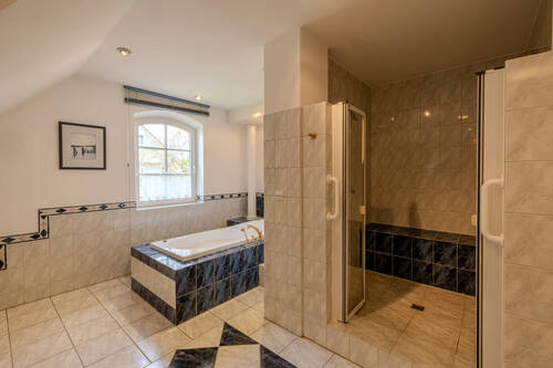 Badezimmer 2 Bild 2 - 