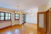 Wohnzimmer EG - 6 Zimmer Doppelhaushälfte in München