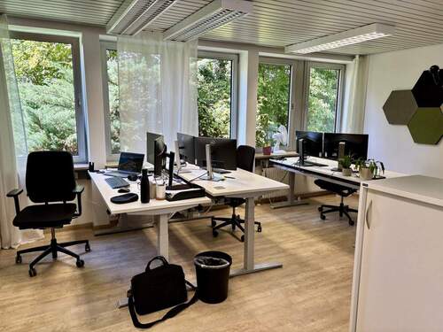 Büro - SOFORT: Bis zu 218 m² BüroPraxis mit PV-Strom - nur 9 €m²!