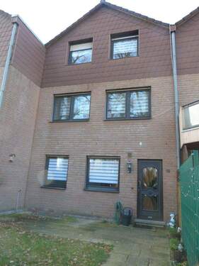 Hausansicht - attraktives Reihenmittelhaus in Dorsten-Hardt