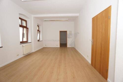 Gewerbe 1.1.3 groß - Büro mit 50,60 m&sup2; in Zwickau zur Miete