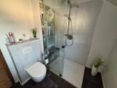 Badezimmer Haus rechts - 