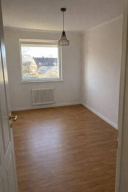 Kinderzimmer / Büro - 