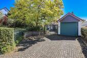 Garage mit Stellplätzen und Zuwegung - 4 Zimmer Einfamilienhaus in Wuppertal