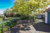 Zuwegung - Einfamilienhaus mit 132,20 m&sup2; in Wuppertal zum Kaufen