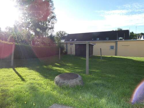 Garten - 4 Zimmer Etagenwohnung zur Miete in Niederwürschnitz