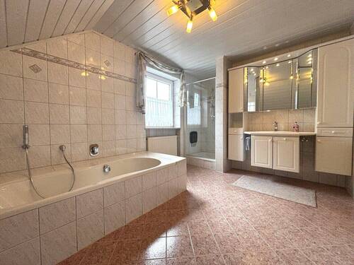 Badezimmer OG - 