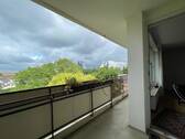 2. Balkon-weitere Ansicht - 