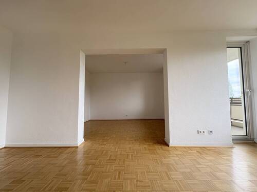 Wohn-/Esszimmer-weitere Ansicht - Etagenwohnung mit 81,00 m² in Düsseldorf zur Miete