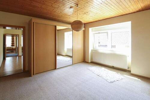 Schlafzimmer 1 1.OG - 