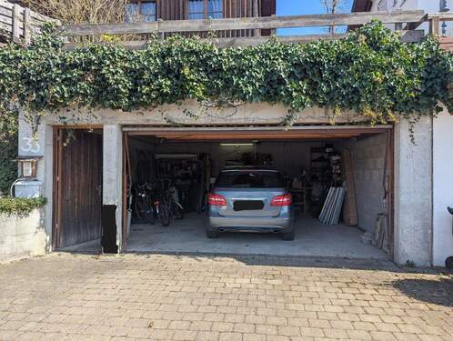 Doppelgarage - 8 Zimmer Einfamilienhaus zum Kaufen in Lauterstein