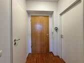 Flur - Etagenwohnung mit 100,00 m&sup2; in Offenbach zum Kaufen