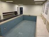 ehemaliges Schwimmbad - Halle zur Miete in München