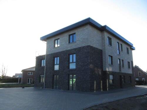 Bild 1 - Exclusive 3-Zi.-Wohnung, schick und modern. Einziehen und wohlfühlen