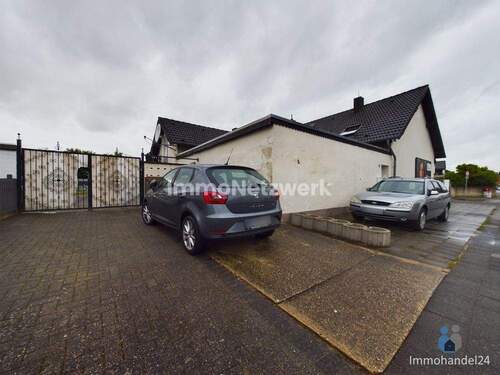 weitere Stellplätze - 