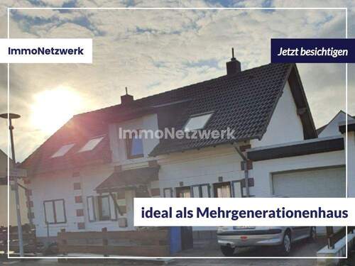 Titelbild (23) - TOP***Zweifamilienhaus mit 4 Garagen im Vorort von Elsdorf***NEU