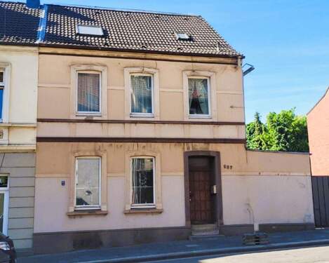 Hausansicht Strassenseite - Grundstück zum Kaufen in Essen