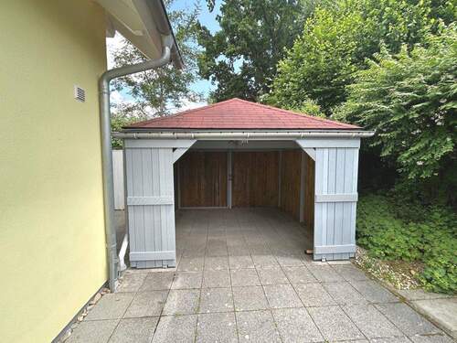 Überdachter Freisitz - 