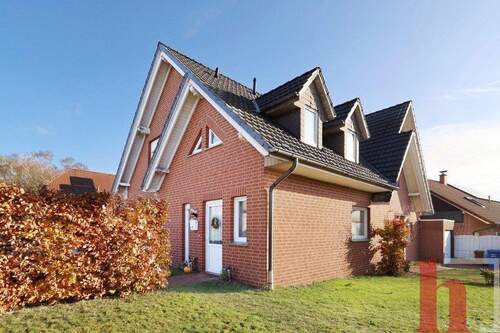 Gartenansicht - 7 Zimmer Einfamilienhaus zum Kaufen in Holdorf