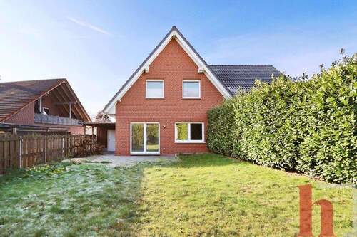 Gartenansicht - 7 Zimmer Einfamilienhaus in Holdorf