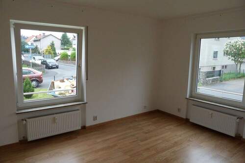 Schlafzimmer 2 - Etagenwohnung mit 75,00 m&sup2; in Oberursel (Taunus) zur Miete