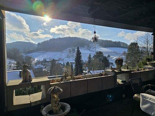 überdachte Terrasse mit Ausblick - 