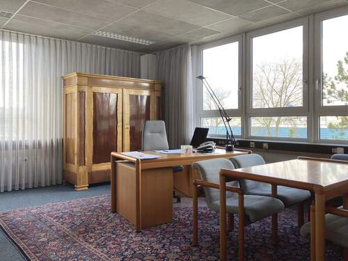 Büroraum (Raum 404) - 