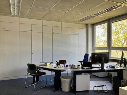 Büroraum (Raum 407) - 