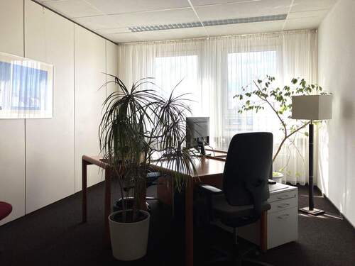 Büroraum (Raum 418) - 