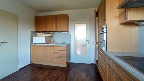 Küche mit Einbauküche - 