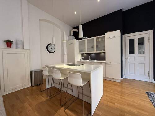 Offene Küche - 2 Zimmer Etagenwohnung zum Kaufen in Berlin