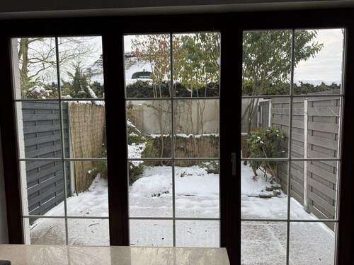 Blick auf die Terrasse - 