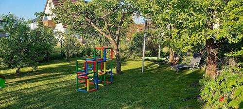 Schöner großer Garten - 