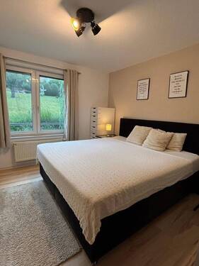 Schlafzimmer: Blick ins Grüne - 