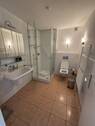 modernes Duschbad im OG - 