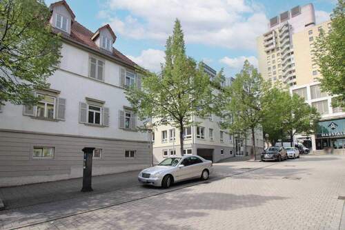 Außenansicht - Charmante 2-Zi-Wohnung im denkmalgeschützten Stadthaus mitten im kulturellen Herzen von Ludwigsburg